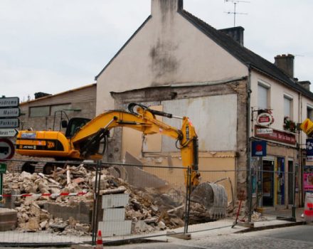 Le Medec Tp Entreprise De Travaux Publics A Vannes Vacuation De Gravats