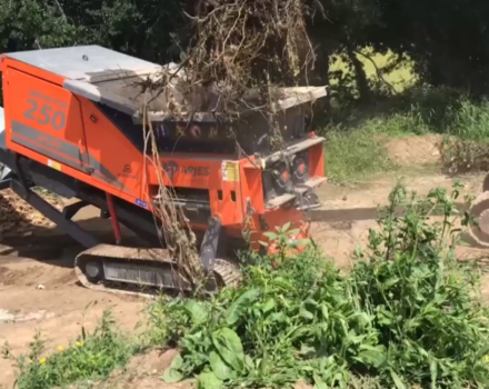 Le Medec Tp Entreprise De Travaux Publics A Vannes Video2